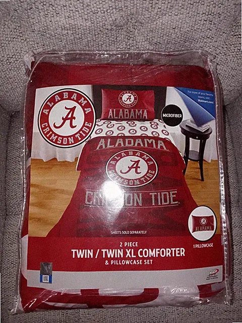 NCAA Alabama Crimson Tide Comforter & Pillowcase Set, Twin/Twin XL (2 Count)