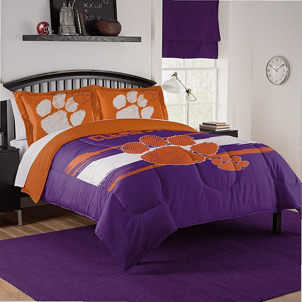NCAA Officially Licensed Clemson Tigers Comforter & Sham Set