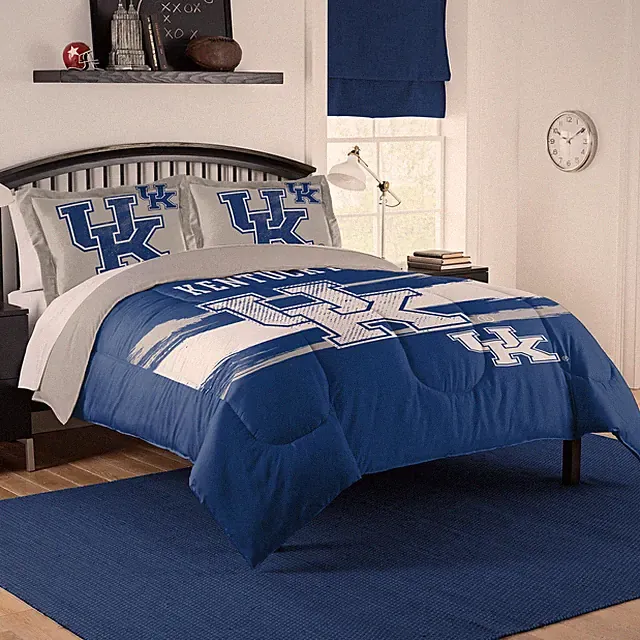 NCAA Officially Licensed Kentucky Wildcats Comforter & Sham Set